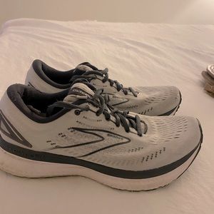 WOMENS BROOKS GLYCERIN size 8.5